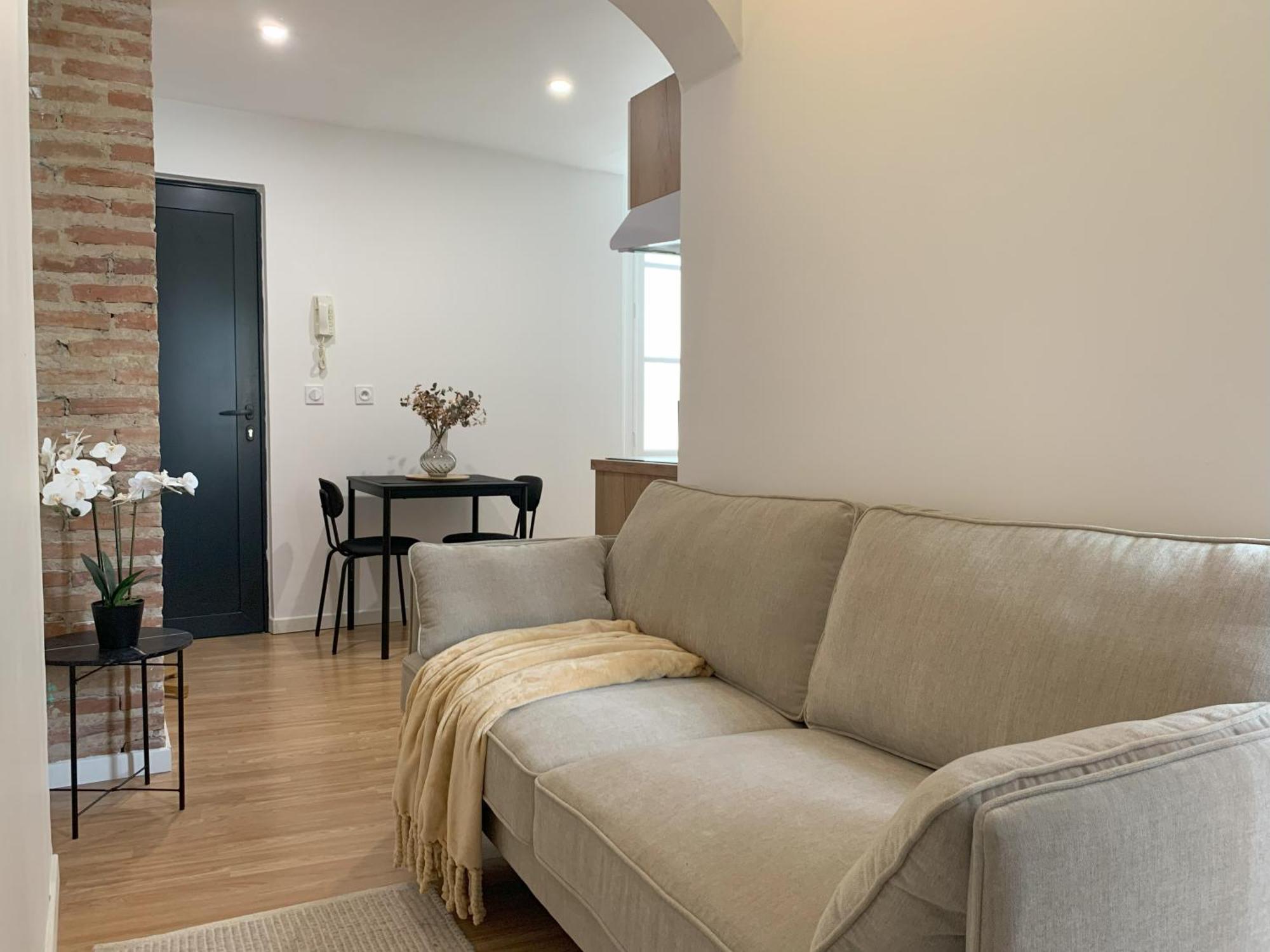 Appartements A Dax - 2 Min Du Centre-Ville, 3 Min De La Gare エクステリア 写真